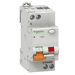 Дифференциальный автомат Schneider Electric АД63 1п+н 25A 300MA 4,5кА C (тип АС) 2 модуля 