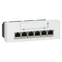 Коммутатор Mosaic Ethernet  встраиваемый 10/100 BASE T  6+1RJ 45  PoE  6 модулей белый 