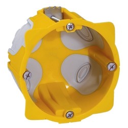 Установочная коробка диаметр 67мм глубина 40мм подрозетник герметичный EcoBatibox Legrand 