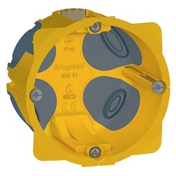 Установочная коробка диаметр 67мм глубина 50мм подрозетник герметичный EcoBatibox Legrand 