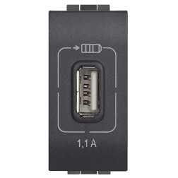 Розетка USB для зарядки мобильных устройств 1,1А 230/5В. 1 модуль LivingLight Антрацит 