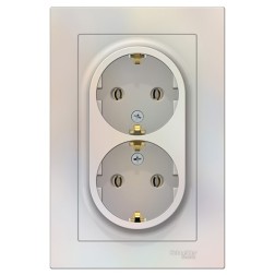 Розетка двойная с заземлением 16А в сборе SE AtlasDesign, жемчуг 